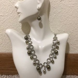 Earrings and necklace bundle